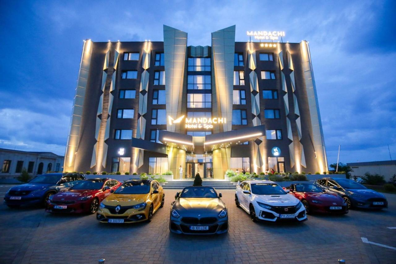 Mandachi Hotel & Spa Szucsáva Kültér fotó