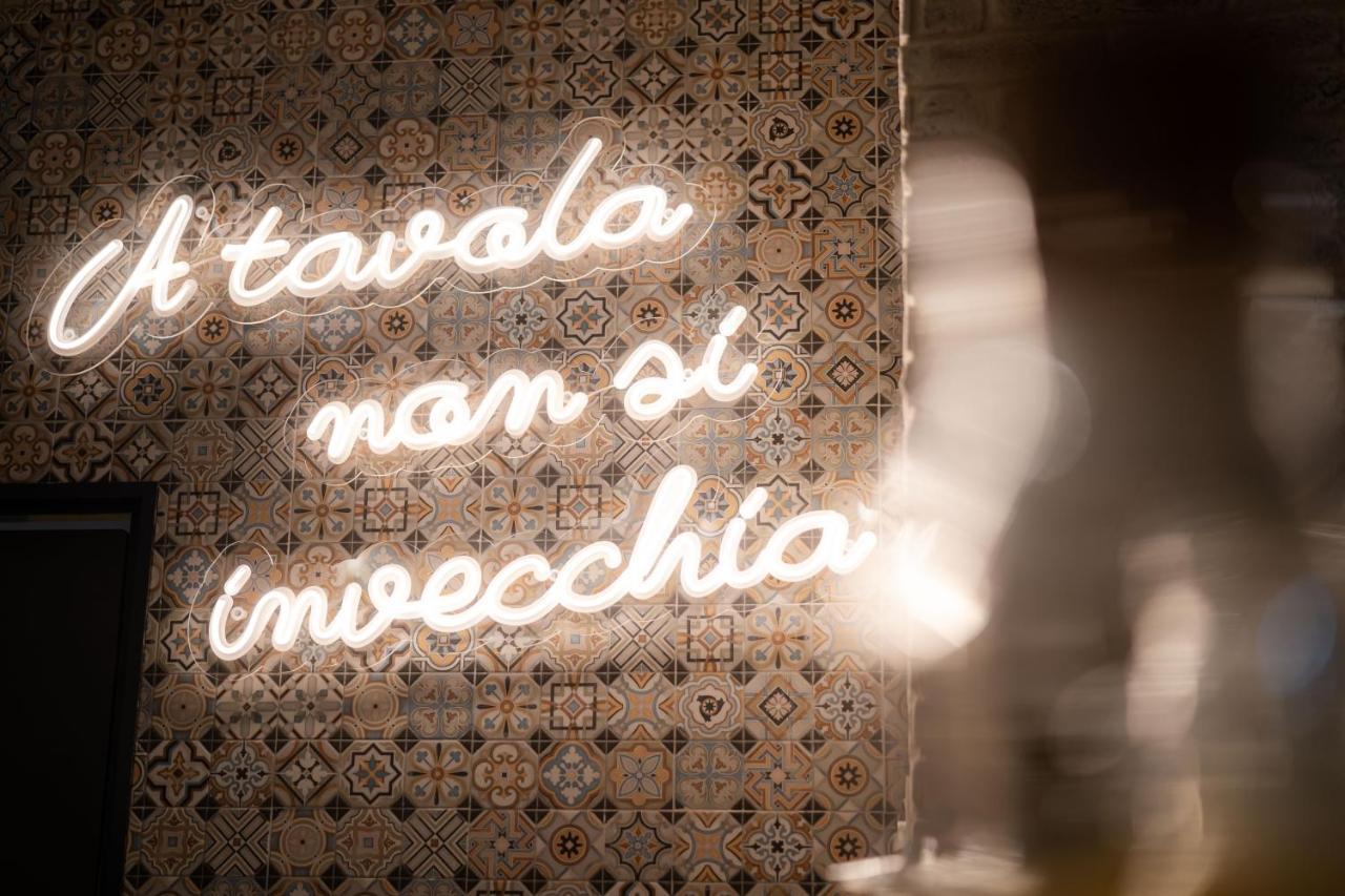 Mandachi Hotel & Spa Szucsáva Kültér fotó