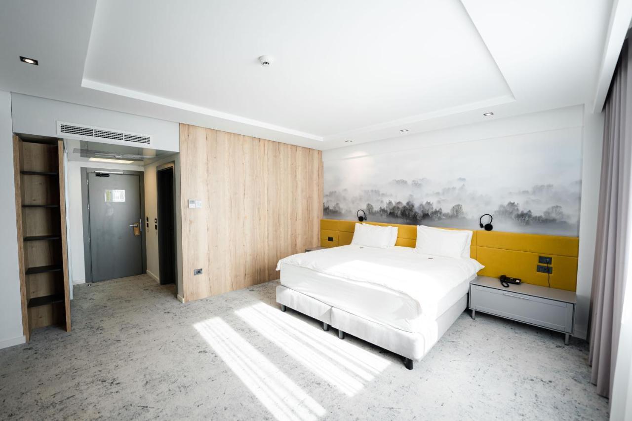 Mandachi Hotel & Spa Szucsáva Kültér fotó