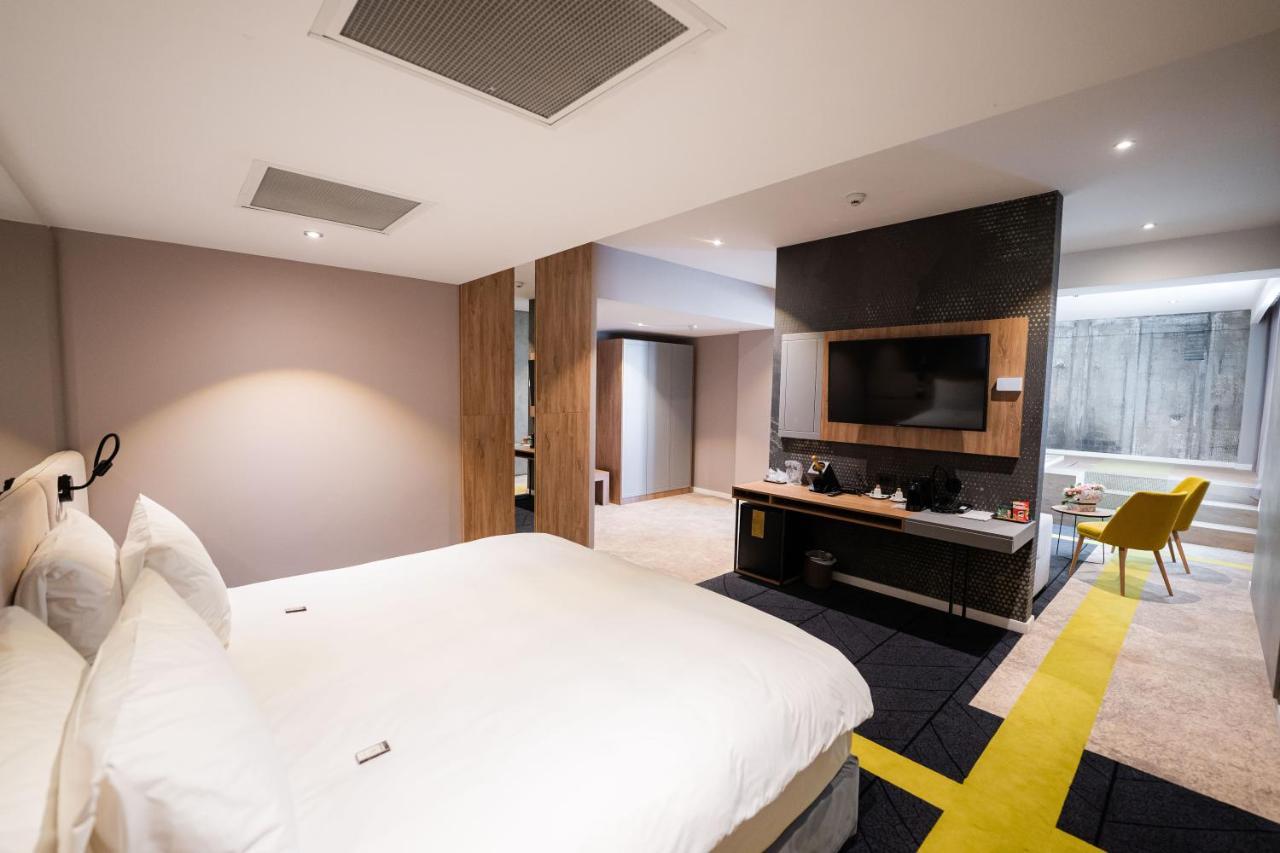 Mandachi Hotel & Spa Szucsáva Kültér fotó