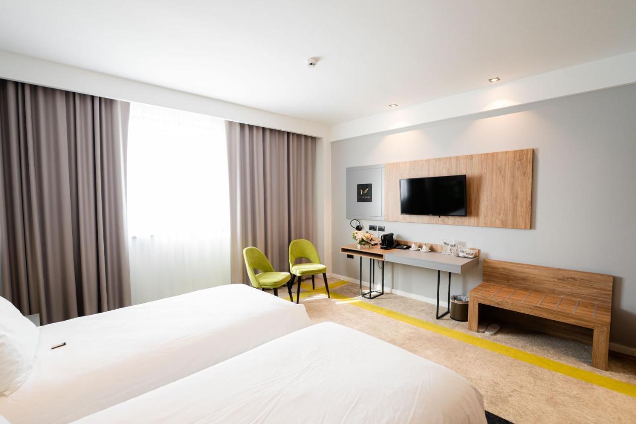 Mandachi Hotel & Spa Szucsáva Kültér fotó